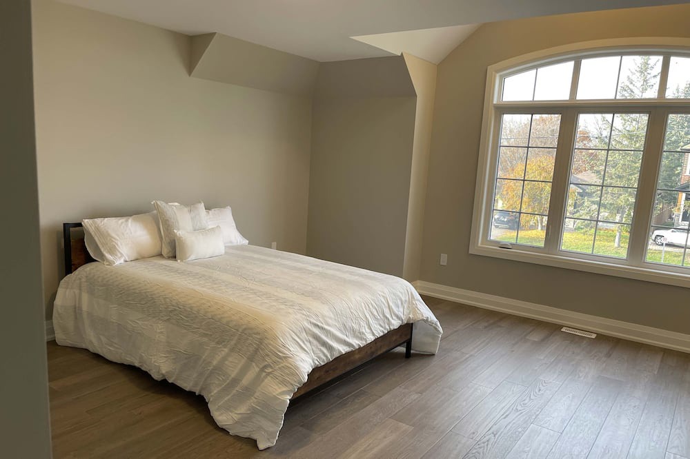 Photo of Bedroom in Durham Region
