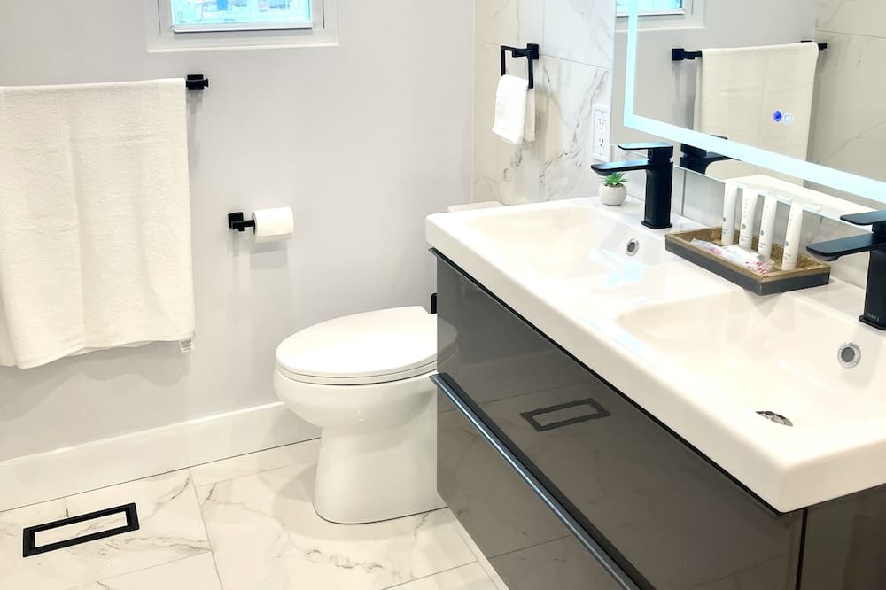 Photo of Bathroom in Orillia