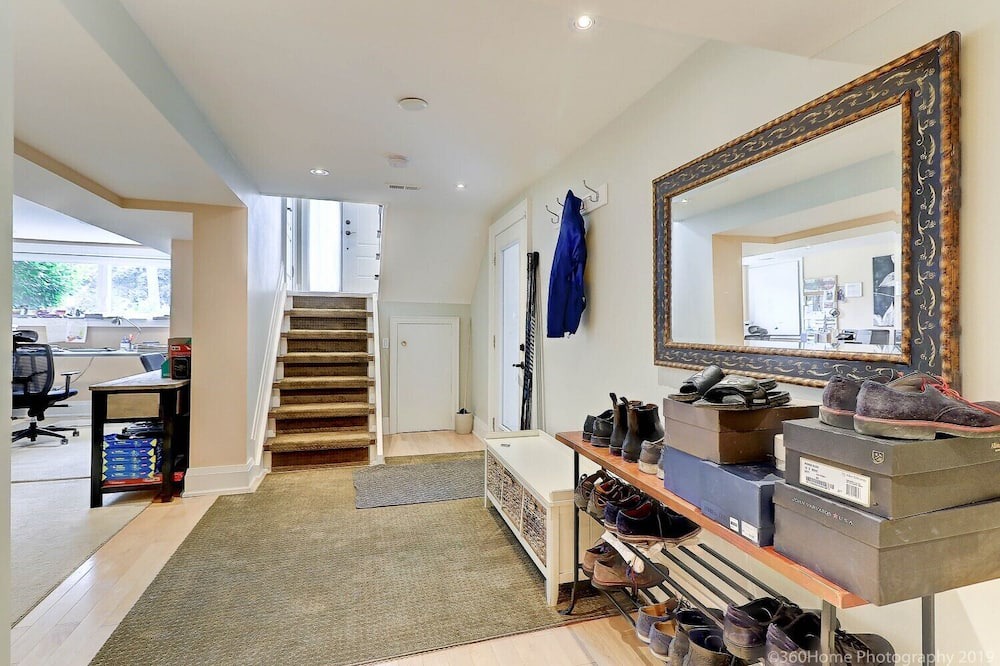Photo of Livingroom in North York