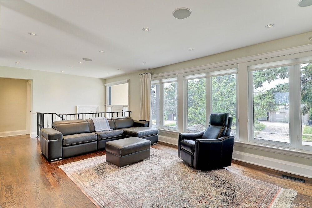 Photo of Livingroom in North York