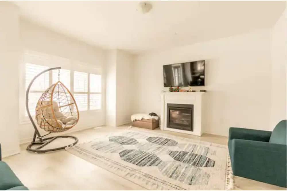 Photo of Bedroom in Durham Region