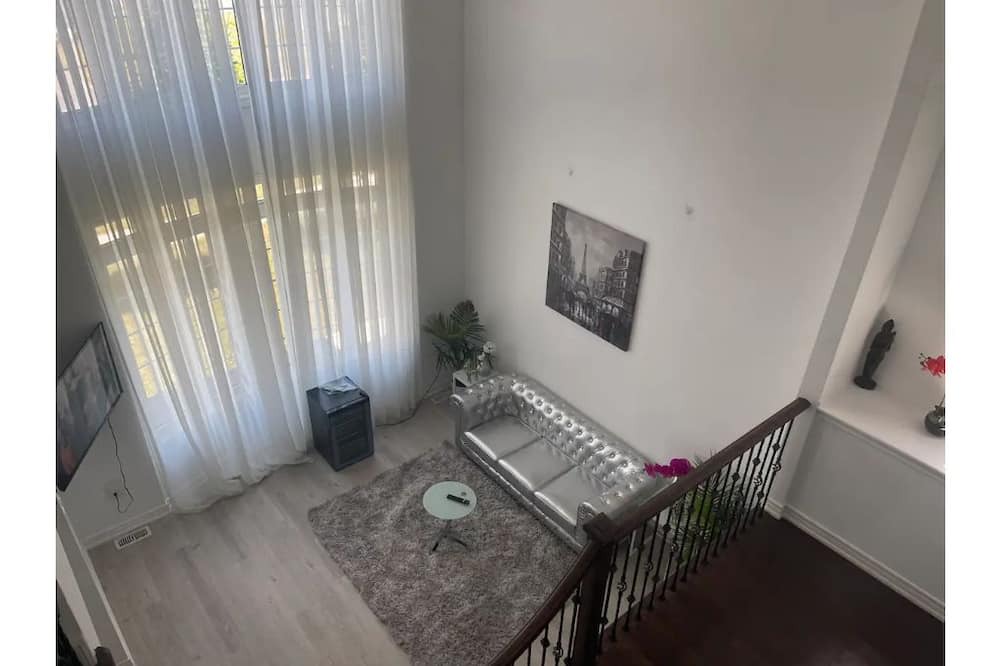 Photo of Bedroom in Durham Region