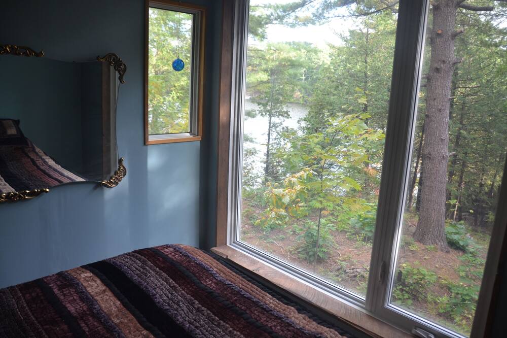 Photo of Bedroom in Arden