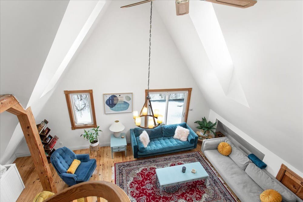 Photo of Livingroom in Tiny