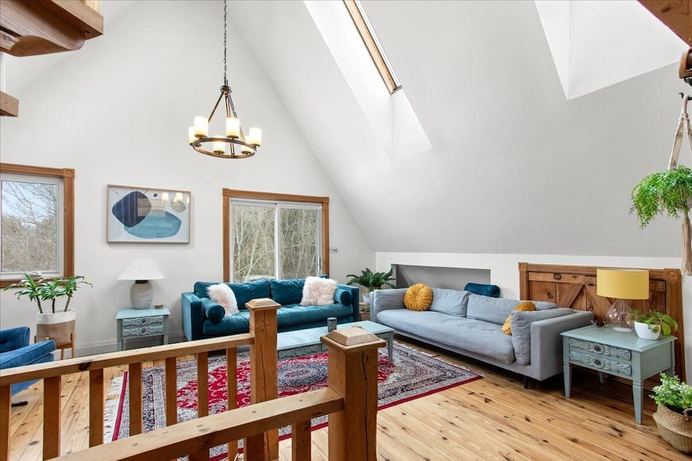 Photo of Livingroom in Tiny