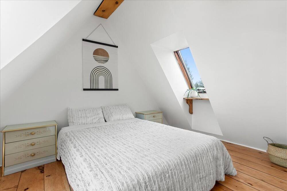 Photo of Bedroom in Tiny