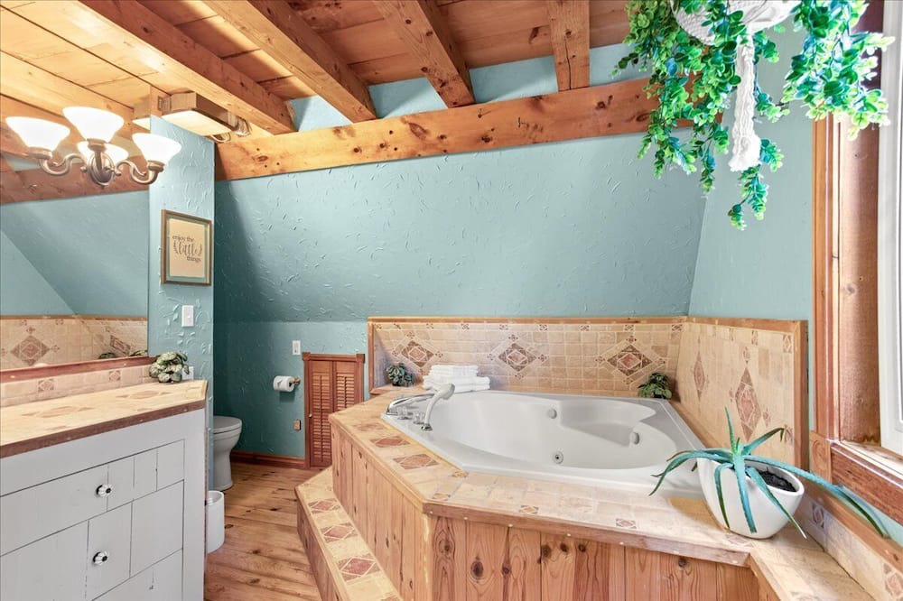Photo of Bathroom in Tiny