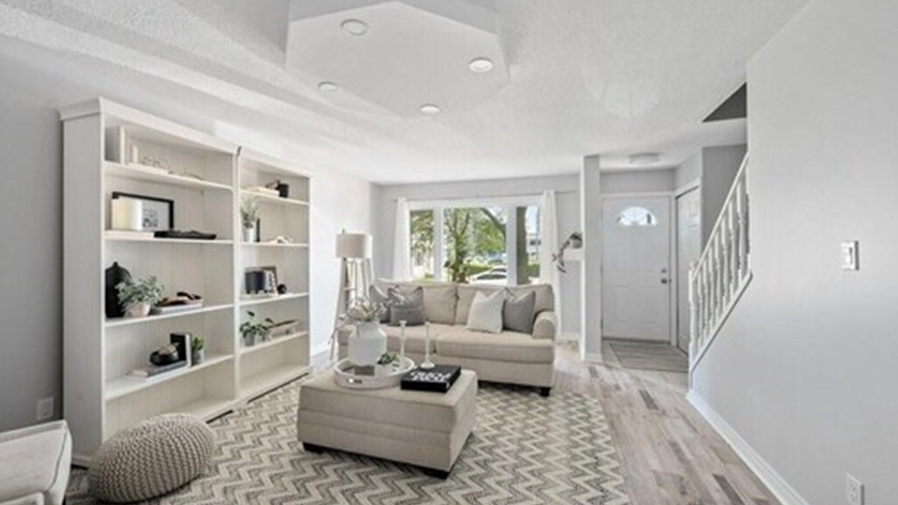 Photo of Livingroom in White Oaks