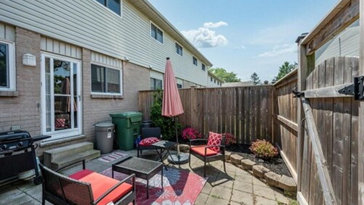 Photo of Bedroom in White Oaks