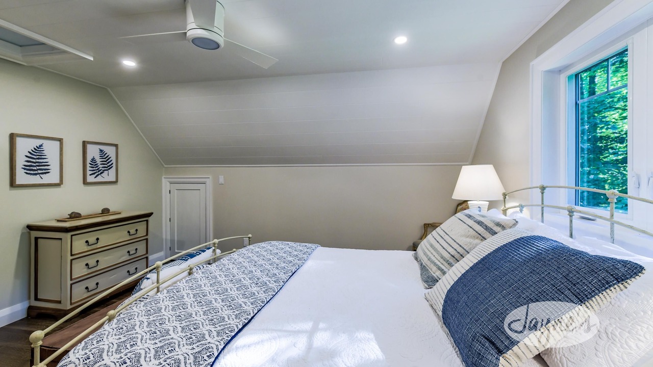 Photo of Bedroom in Port Sydney