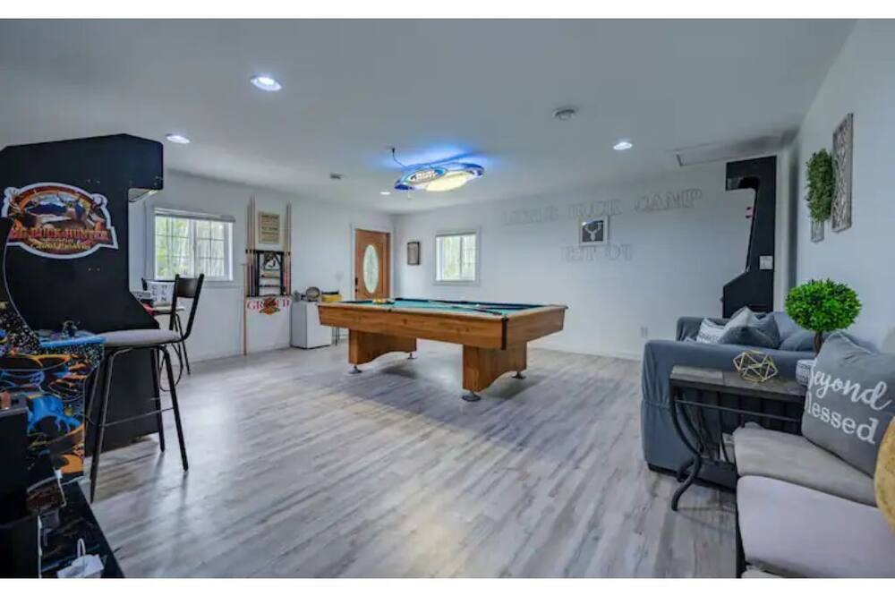 Photo of Bedroom in Northeast Itasca