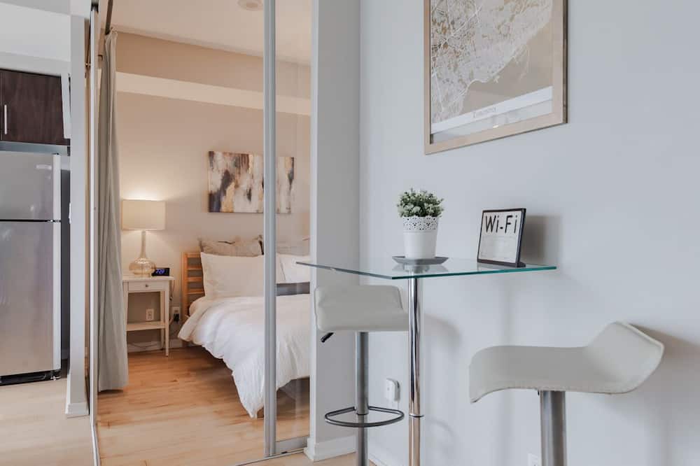 Photo of Bedroom in Financial District