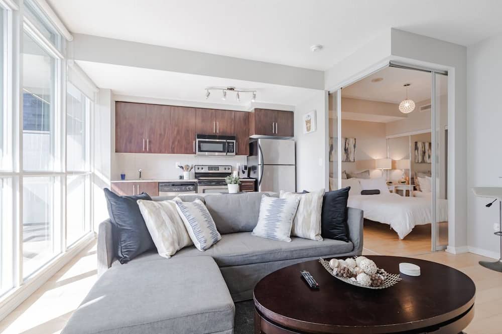 Photo of Livingroom in Financial District