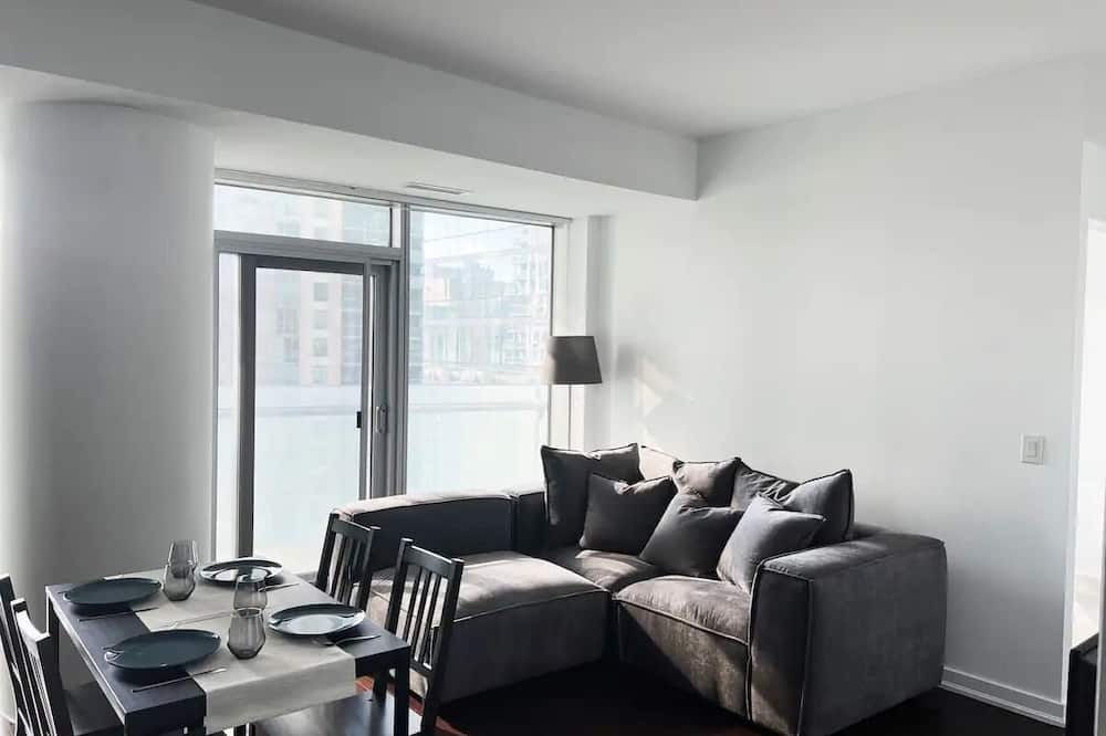 Photo of Livingroom in Financial District