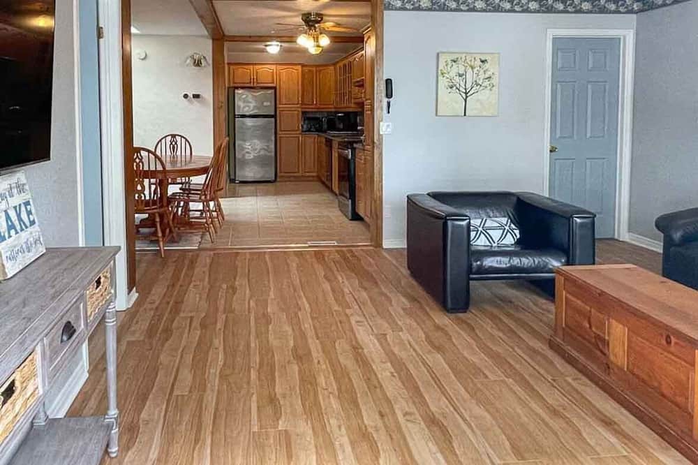 Photo of Bedroom in Addington Highlands