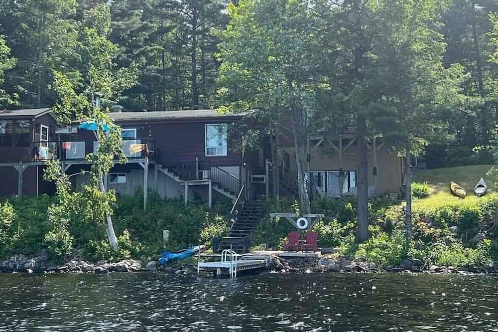 Photo of Outdoor in Addington Highlands