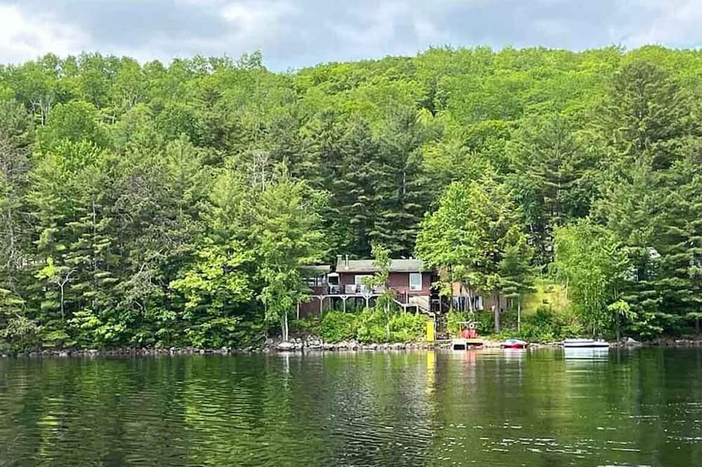 Photo of Outdoor in Addington Highlands