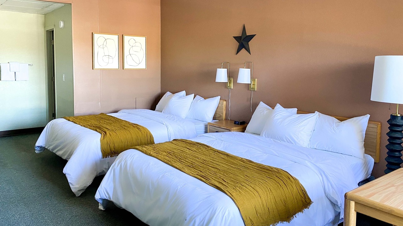 Photo of Bedroom in Benson