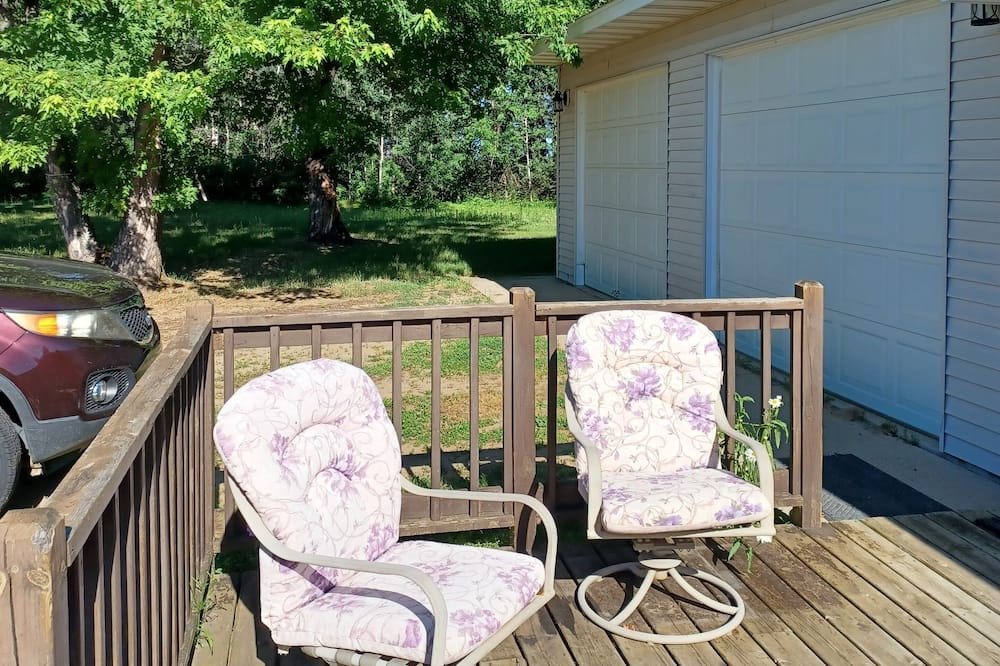 Photo of Patio Balcony in Akeley