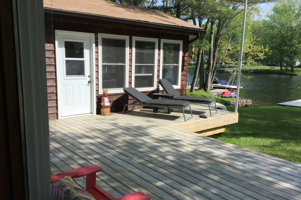 Photo of Patio Balcony in Washago