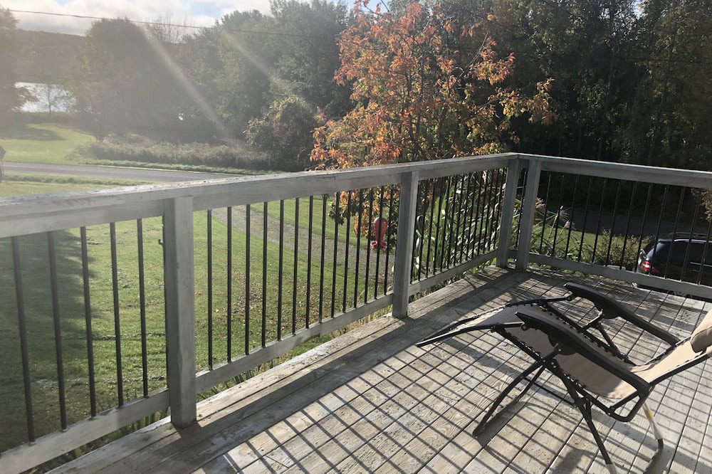 Photo of Patio Balcony in Asphodel-Norwood
