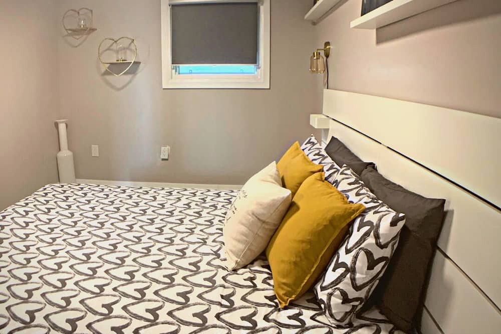 Photo of Bedroom in Leeds and the Thousand Islands