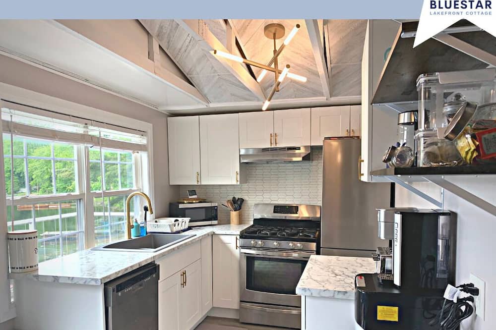 Photo of Kitchen in Leeds and the Thousand Islands