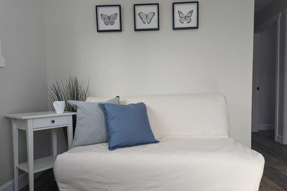 Photo of Bedroom in Kawartha Lakes