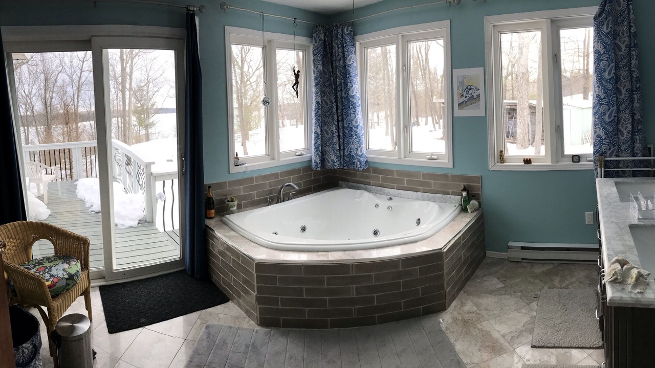 Photo of Bathroom in Central Frontenac