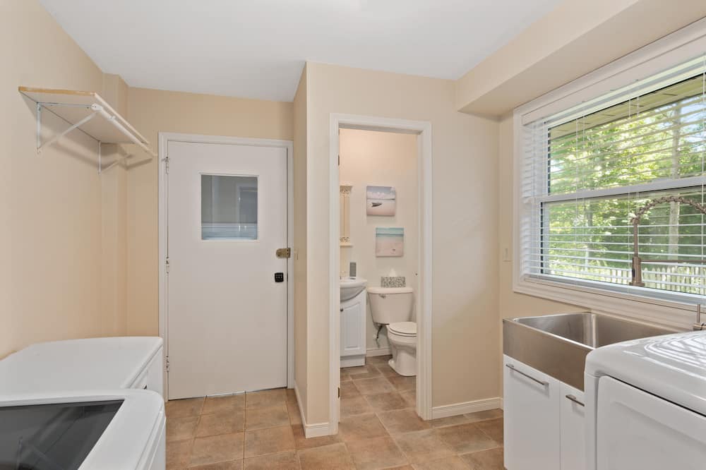 Photo of Bedroom in Kettle Point 44