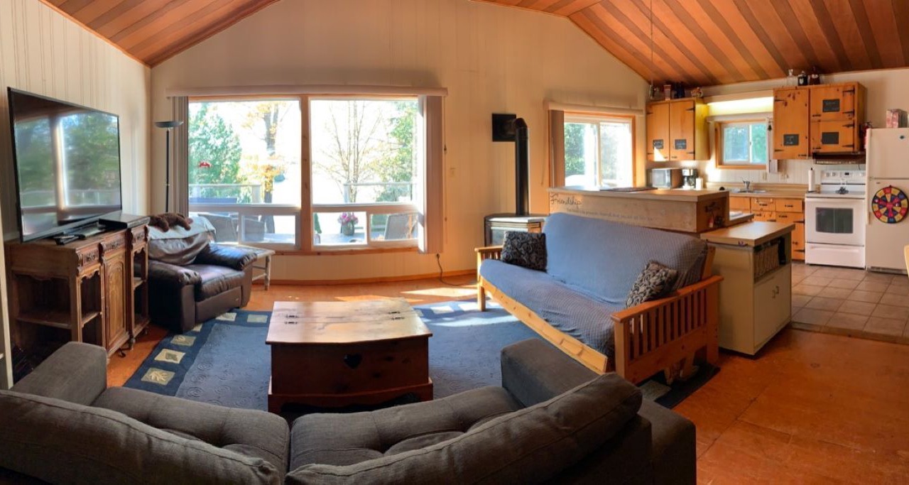 Photo of Livingroom in Trent Lakes