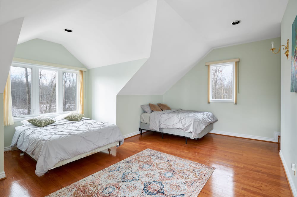 Photo of Bedroom in Fort Erie