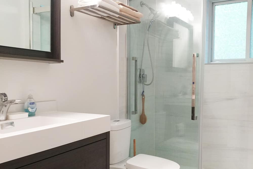 Photo of Bathroom in Rosseau
