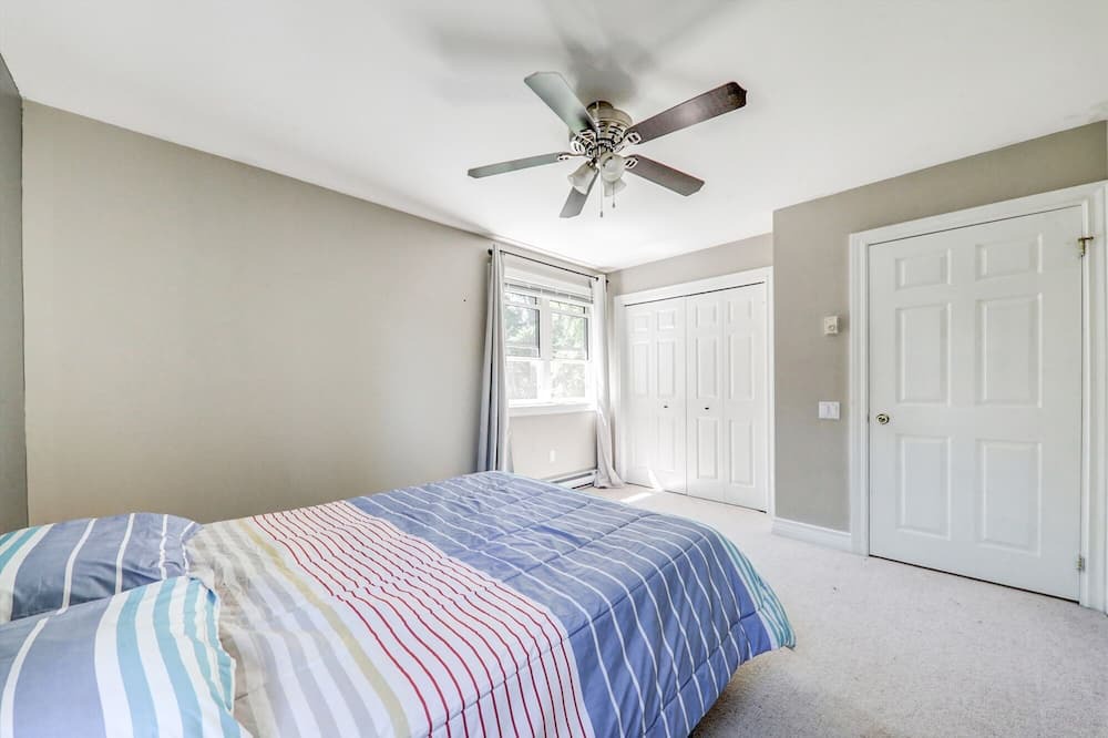 Photo of Bedroom in Rosedale