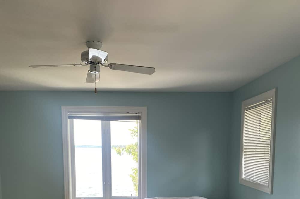 Photo of Bedroom in Rosedale