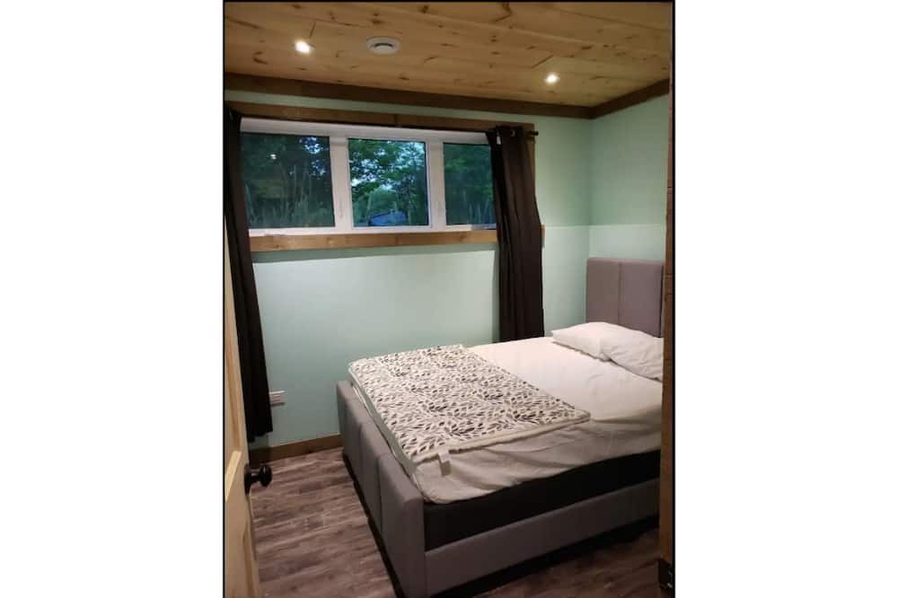 Photo of Bedroom in Rideau Lakes