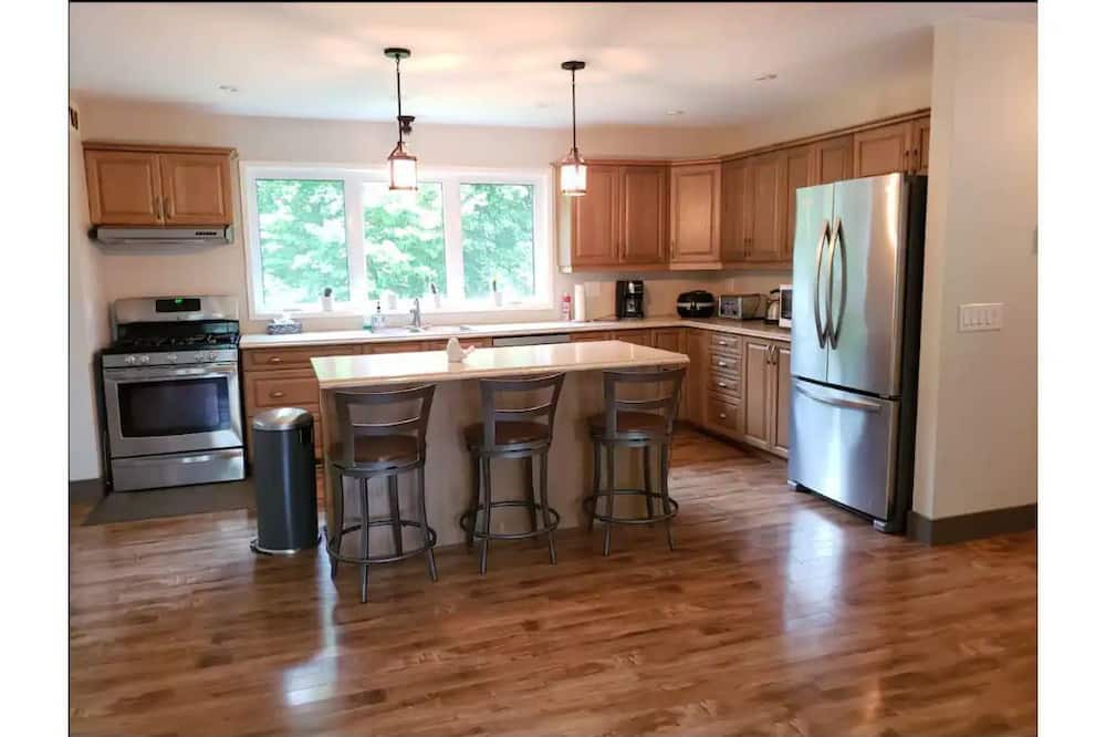 Photo of Kitchen in Rideau Lakes