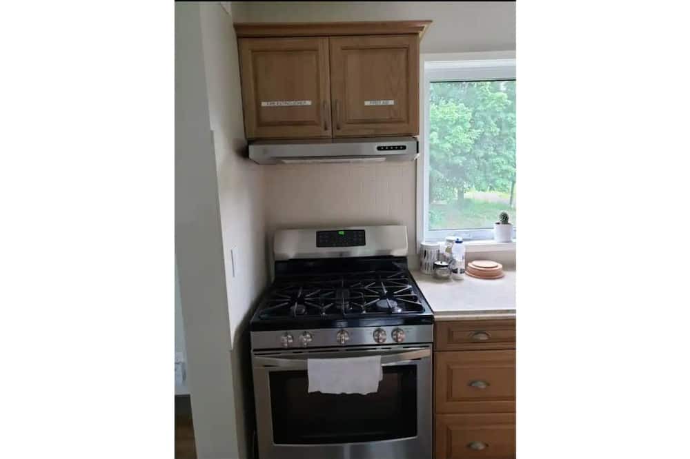 Photo of Kitchen in Rideau Lakes