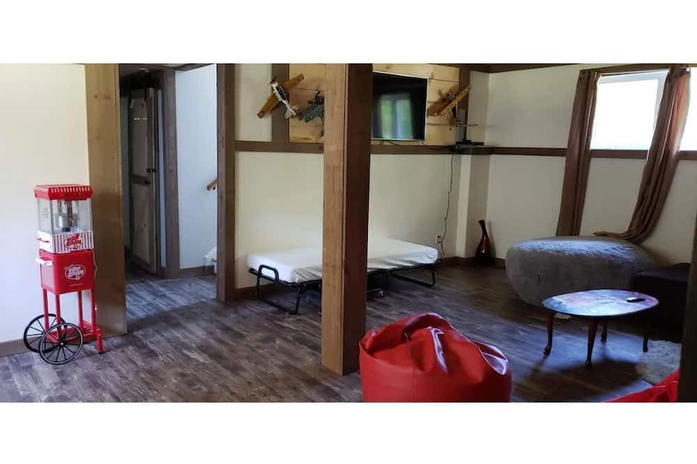Photo of Bedroom in Rideau Lakes
