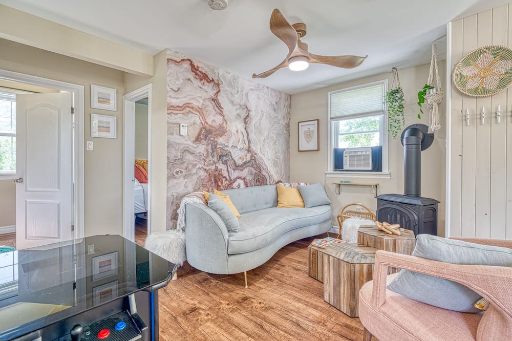 Photo of Livingroom in Selkirk