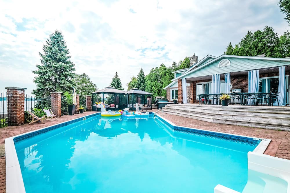 Photo of Outdoor in Augusta