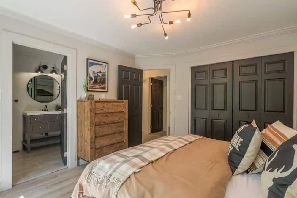 Photo of Bedroom in Roseneath