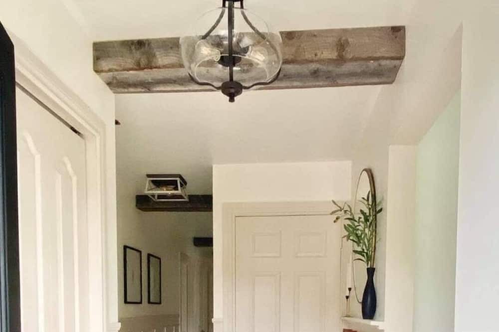 Photo of Bedroom in Arden