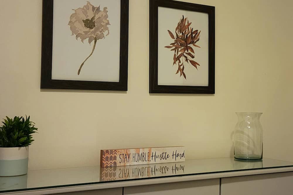 Photo of Bedroom in Arden