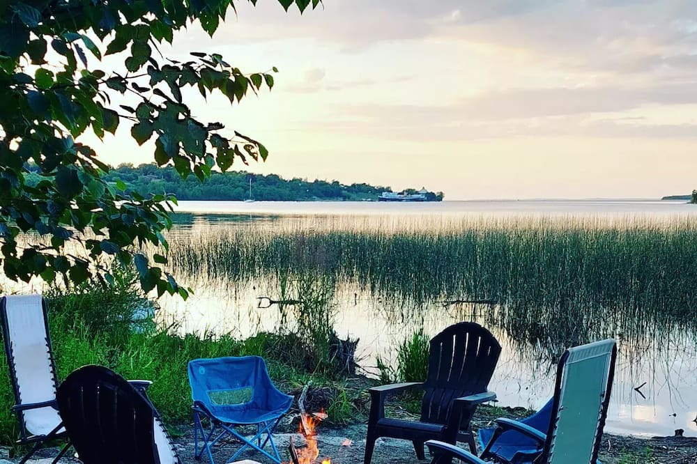 Photo of Patio Balcony in Manitoulin District
