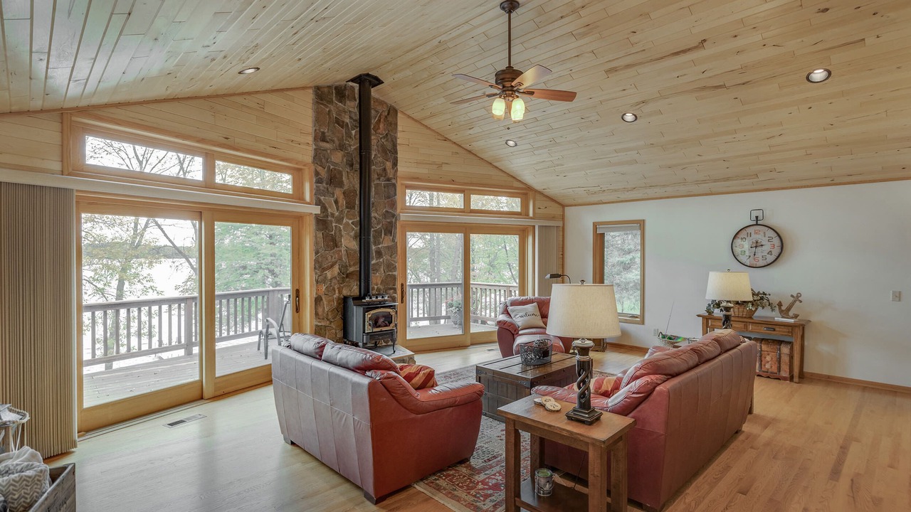 Photo of Livingroom in Aitkin