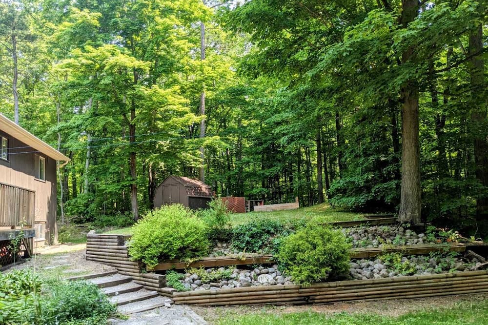 Photo of Outdoor in Tiny