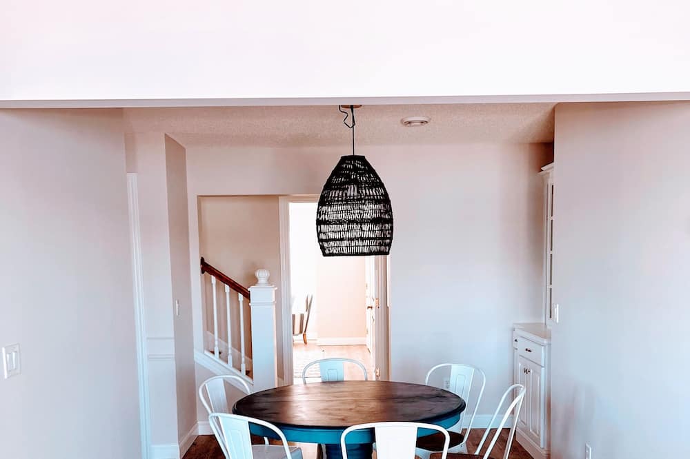 Photo of Kitchen in Lindstrom
