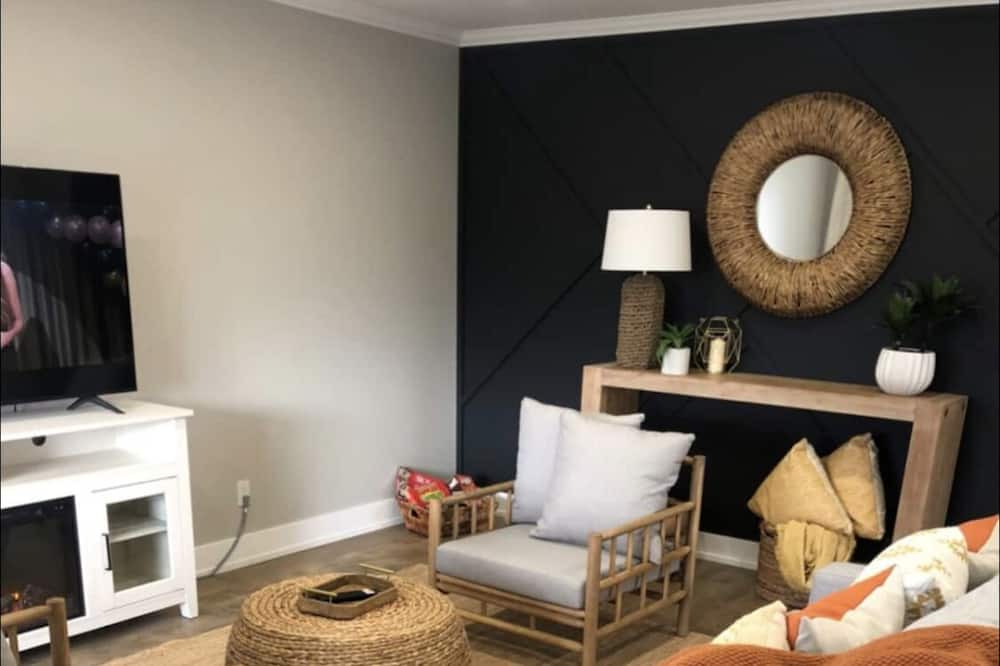 Photo of Bedroom in Owen Sound