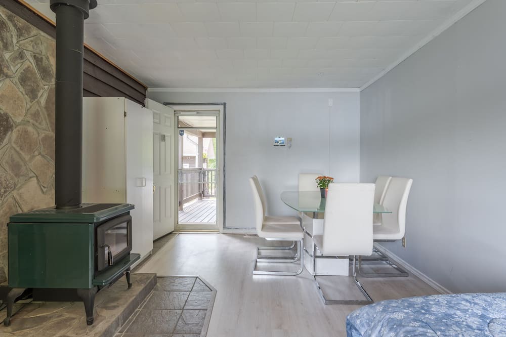Photo of Bedroom in Highlands East